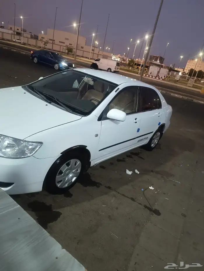 السلام عليكم ورحمه للبيع كورولا 2007 قير اتوماتيك قزاز عادي 0