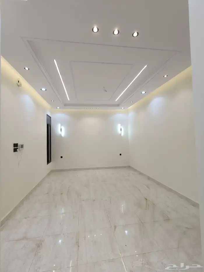 للبيع ادوار ارضيه وعلويه مدخل مستقل تشطيبات Vib 12