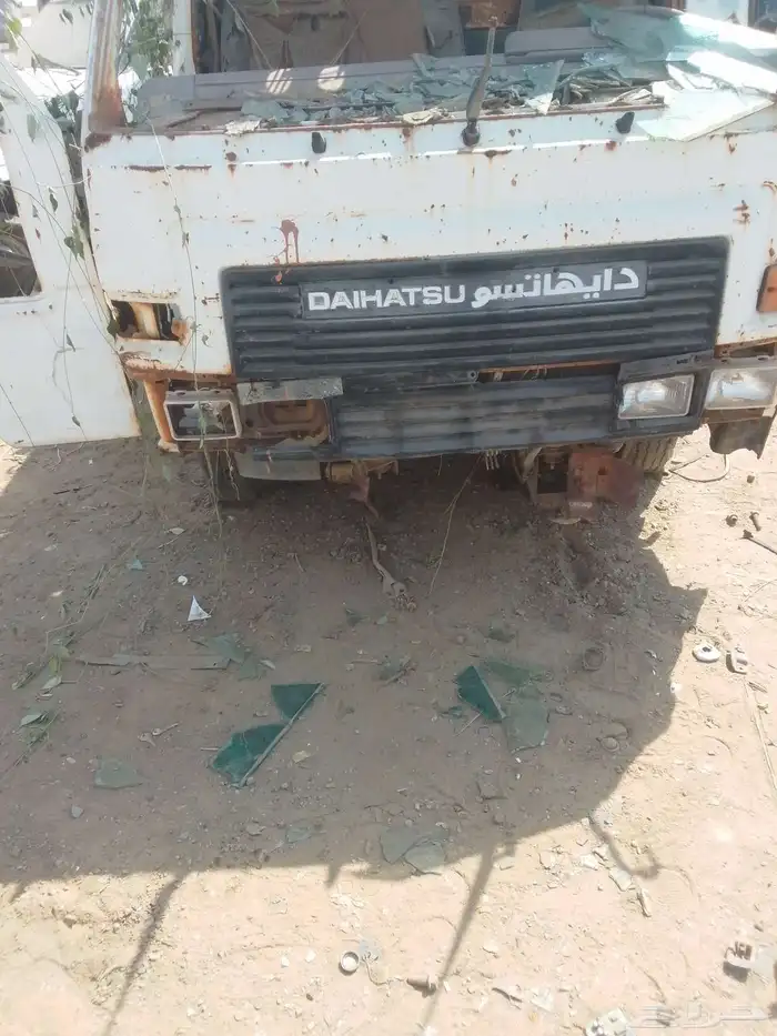 قطع غيار قلاب دهاتسو قديم 0