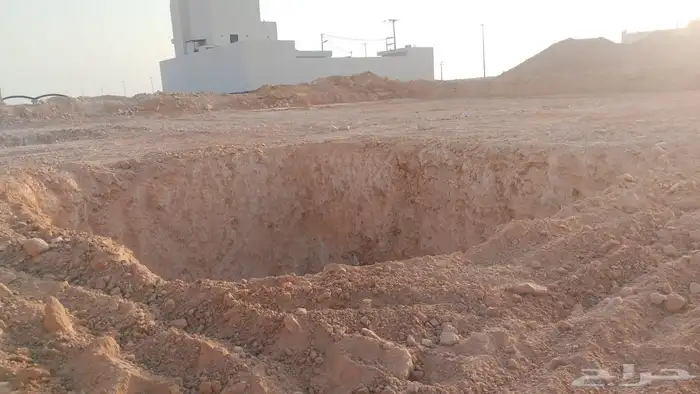شيول وقلاب و تريلا مسح ارضيات ترحيل حجر دفان 3