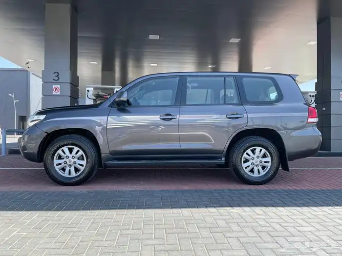 جيب لاندكروزر GX 2008 3