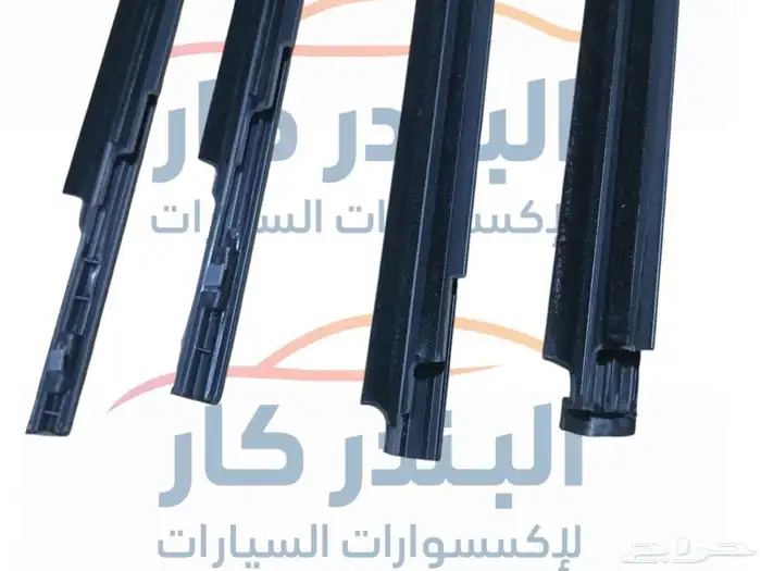 مساطر زجاج يارس 2006-2013 اسود 5