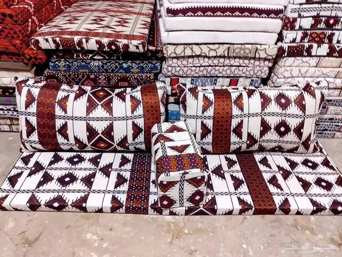 جميع انواع الفرش والجلسات اطقم كامله 0