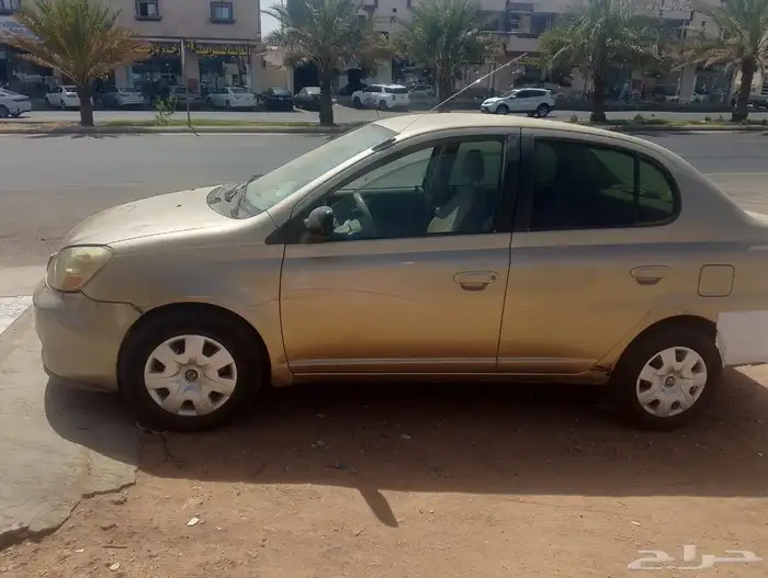تويوتا ايكو 2004 نظيفه 1