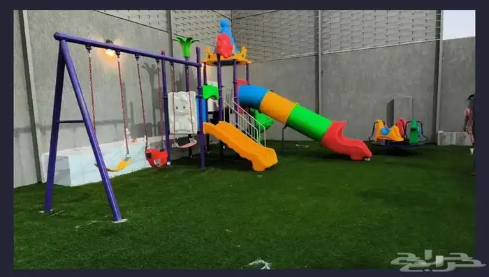 نطاطات ترامبولين مراجيح وزحاليق للأطفال صحن دوار هزازات 47