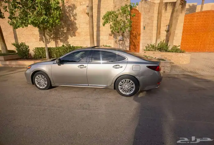 لكزس ES 350 2017 5