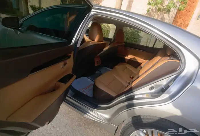 لكزس ES 350 2017 10