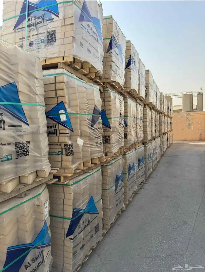 مبسط مواد بناء اسمنت رمل بندوره انترلوك بلاط شبك مصدات عتب 10