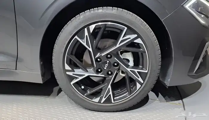 كيا كي 5 Kia K5 2024 5