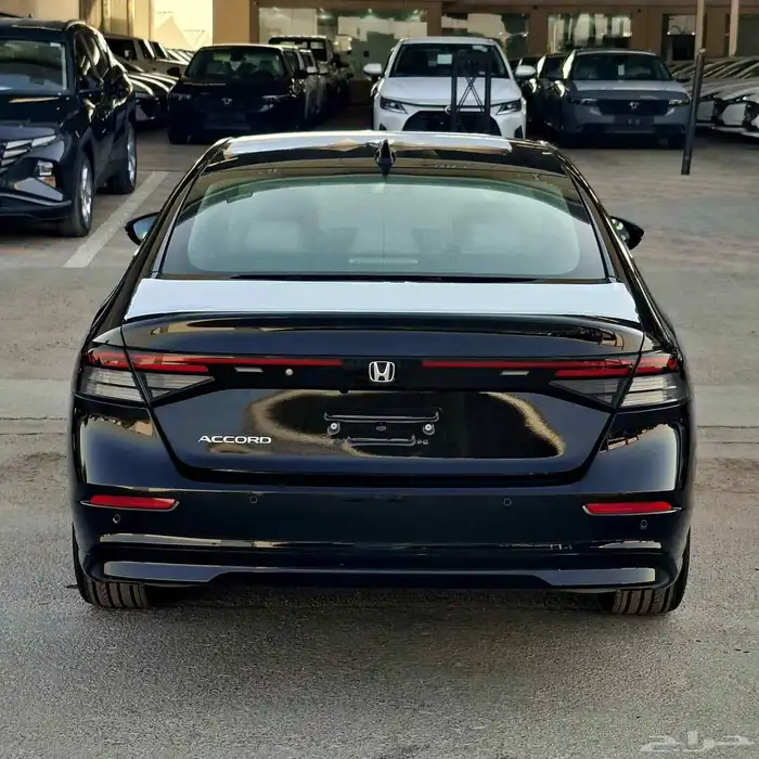 هوندا اكورد EX-L 2025 خليجي فل كامل السعر143الف شامل الضريبه 9