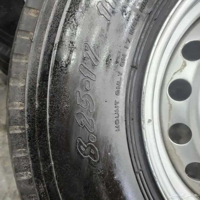 كفرات بالون ماكسس مع جنوط هلل جيب موديل جديد مقاس 17 6