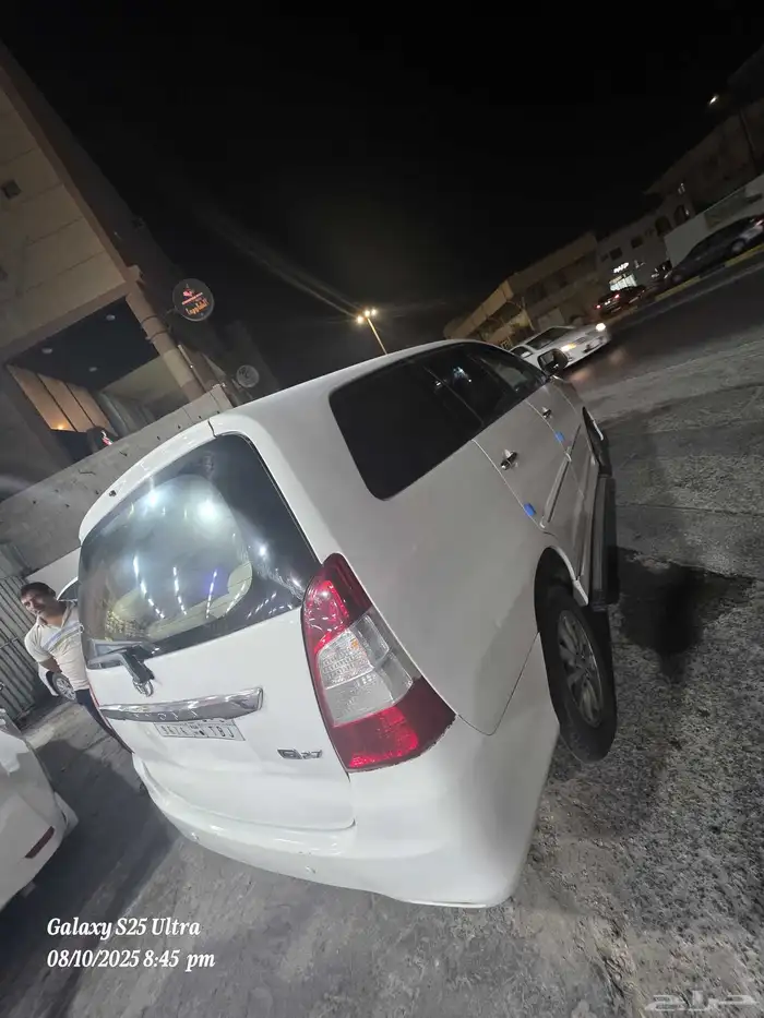 Toyota Innova 2013 8