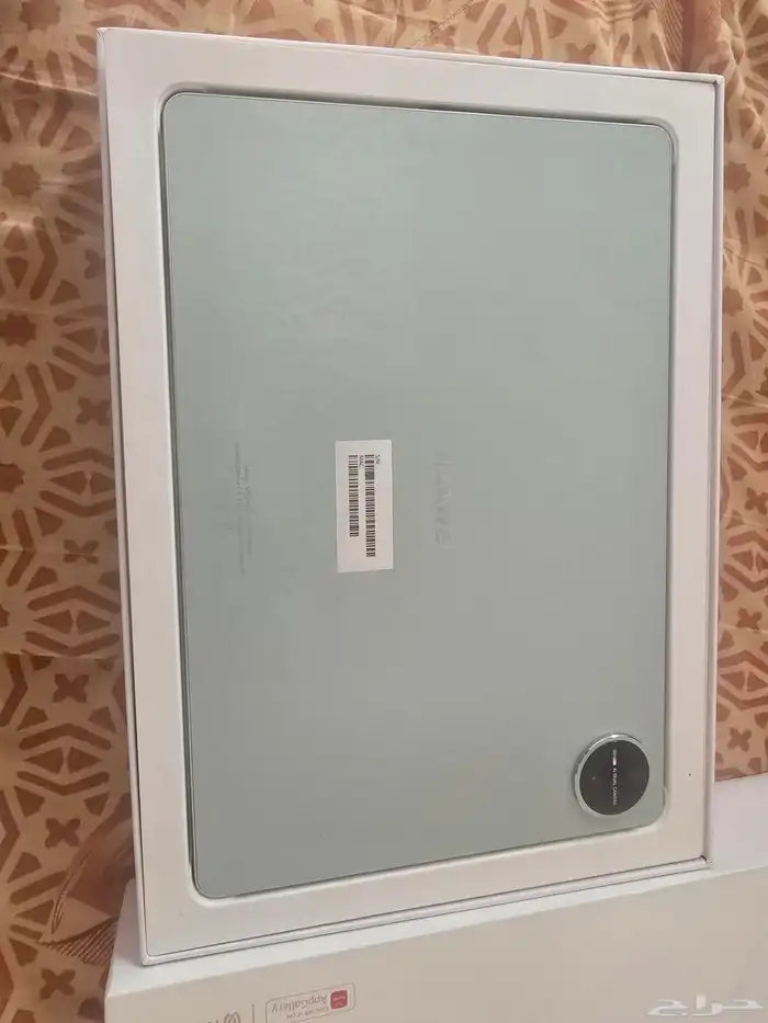 هواوي ميت باد 1