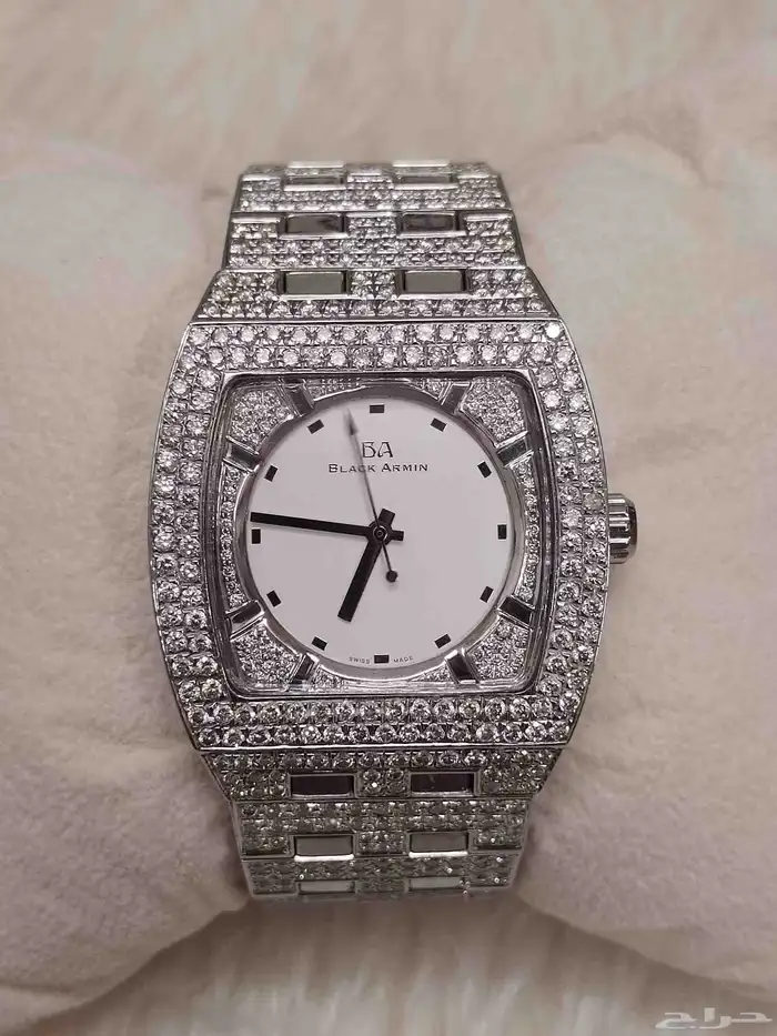 ساعة فل الماس بلاك ارمن 0