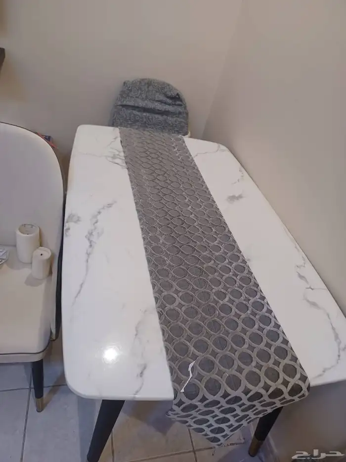 طاوله طعام 4 كراسي نظيفه اكياس للكراسي ب 250 من الاخر 7