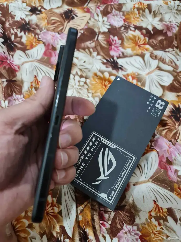 جوال ASUS ROG PHONE 8 SERIOUS 3