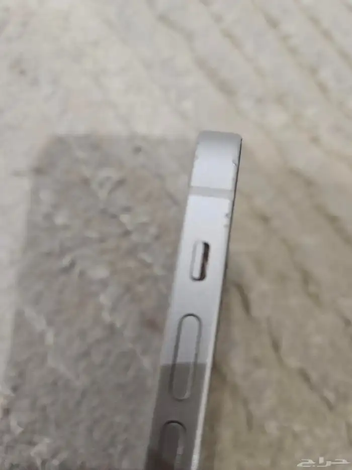 ايفون 12 1