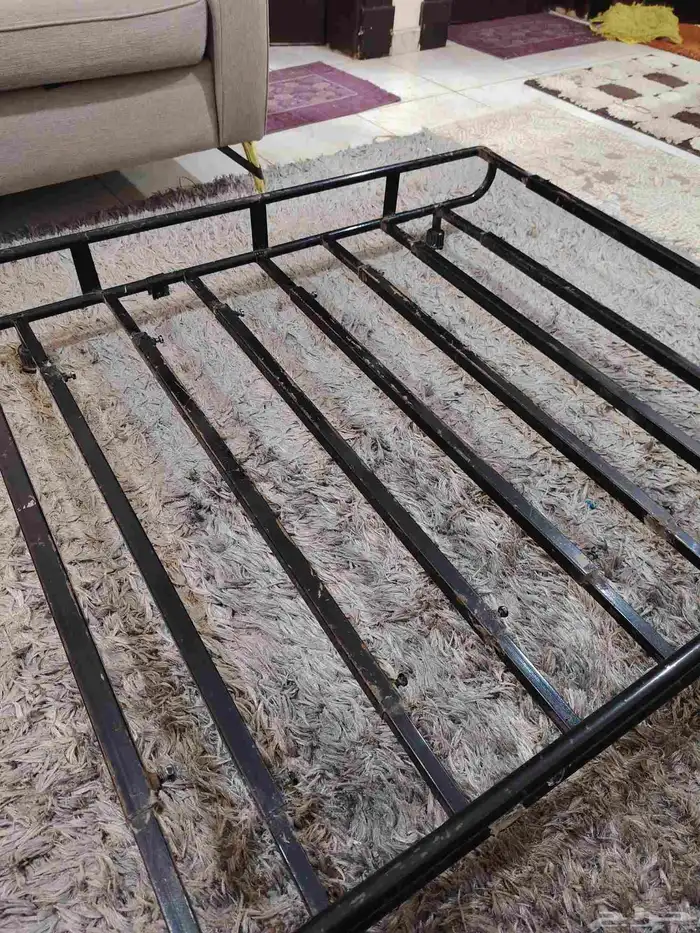 شبك سياره مستخدم نظيف و قوي جدا 2