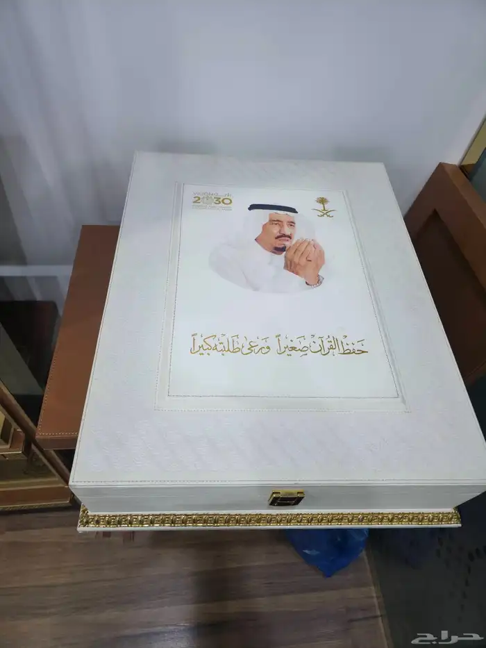 دعاية وإعلان مطبوعات بنر أسوار ستيكر ورقيات بوكسات هدايا 4