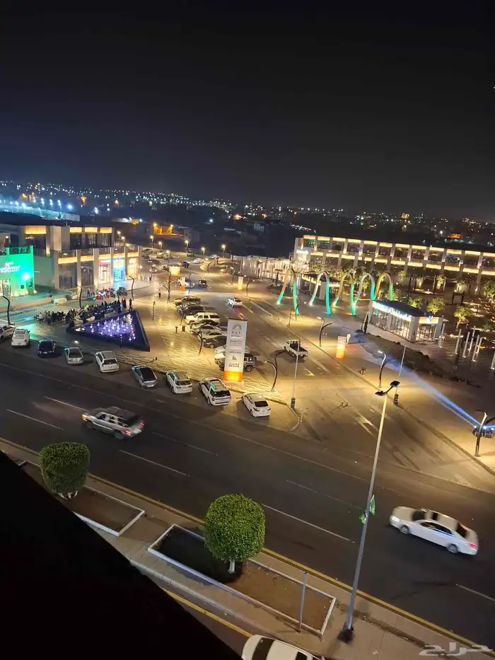 عروض مميزة على إيجار المعارض والتراسات - ستريب مول أرك أفينو 0