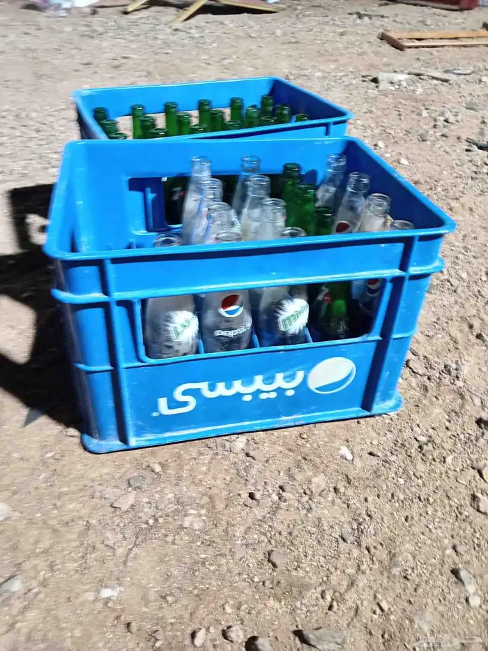 قوارير بيبسي وسفن لأعلى سوم. 2