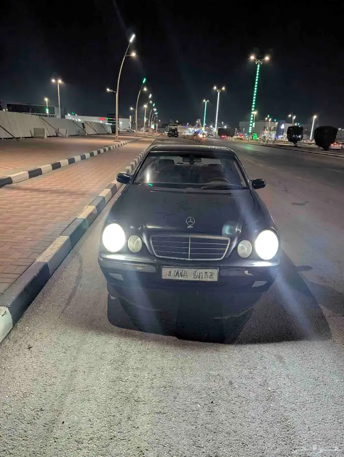 Mercedes 2000 e240 AC working 5