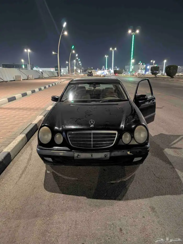 Mercedes 2000 e240 AC working 0