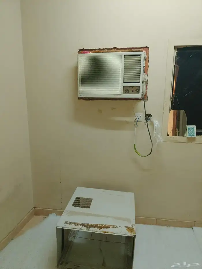 مكيف طن ونص بارد ثلج للبيع على السوم 0