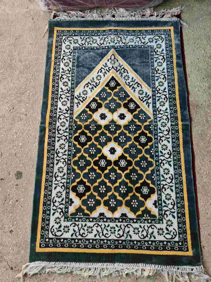سجاد صلاة وطني جملة مفرق 1
