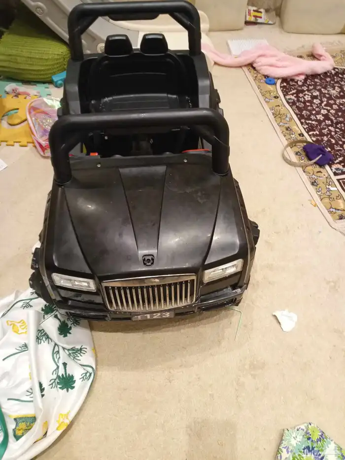 سيارة اطفال للبيع 1