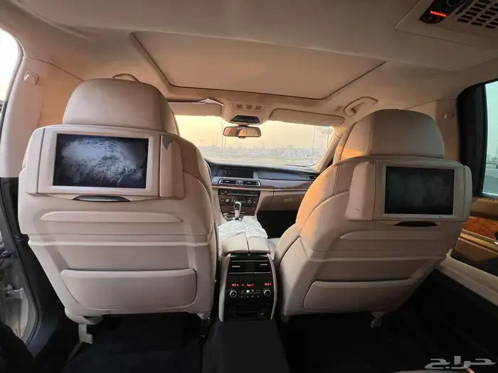 بي ام 2009 حجم 750 6