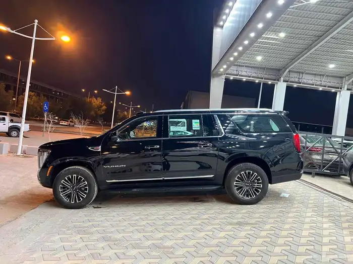 جي ام سي يوكن اليفيشن XL شاص طويل دبل 2025 8