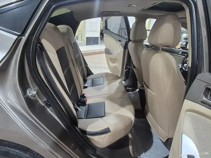 اكسنت فل كامل Hyundai Accent 2014 6
