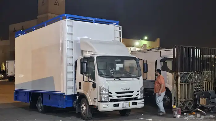 نقل عفش مع الفك والتركيب 0