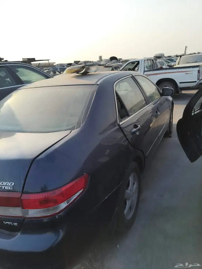 قطع غيار هوندا اكورد 2005 تشليح 4