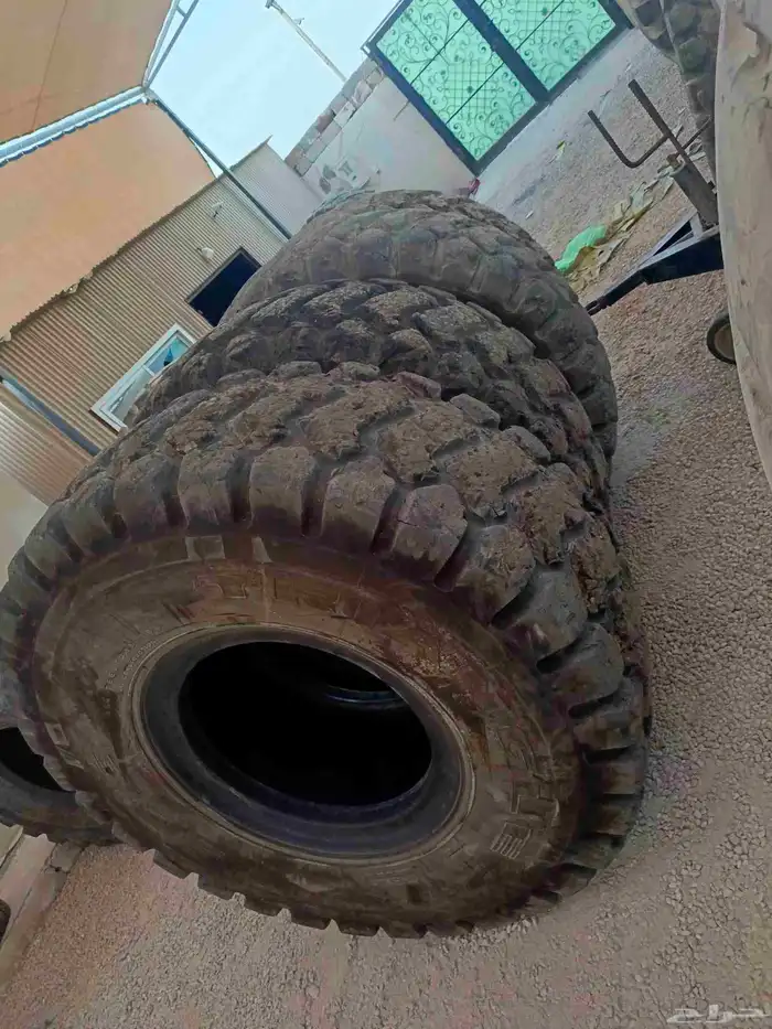 طقم كفرات شيول 23.5.25 سلك ترنقل 4