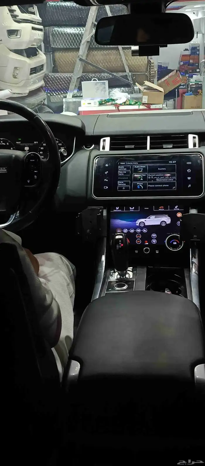 شاشه Land Rover رنج روفر شكل وكاله 2020 بدوان اي توليف 1