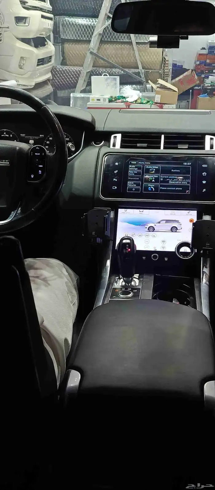 شاشه Land Rover رنج روفر شكل وكاله 2020 بدوان اي توليف 3