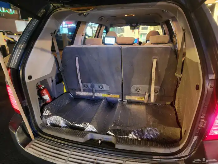 كيا كرنفال موديل 2009 5