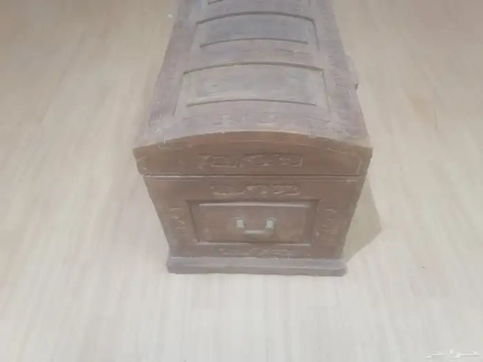صندوق اثري قديم 0