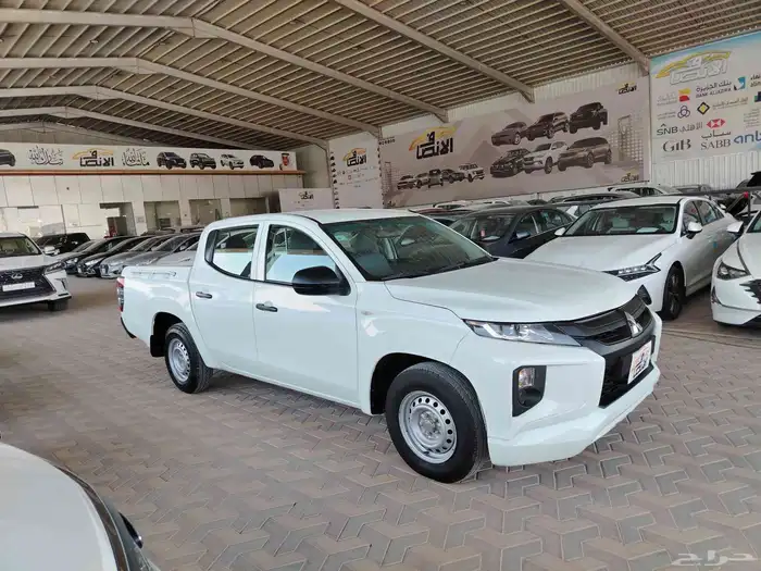 ميتسوبيشي ال200 غمارتين 2022 2