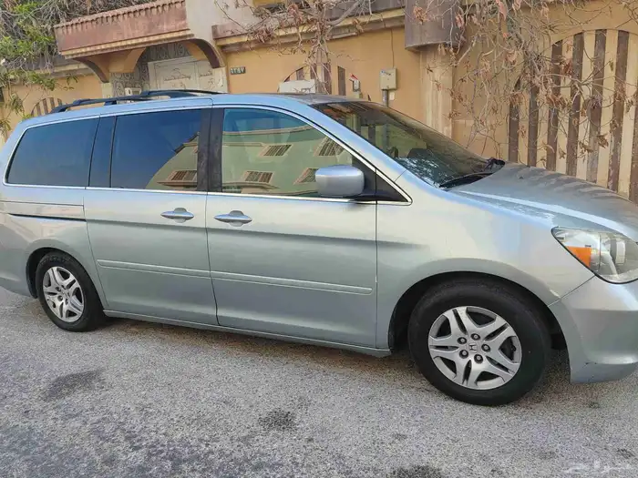 للبيع هوندا اودي سي مديل 2006 6 سلندر اقتصاديه فحص جديد توه 3