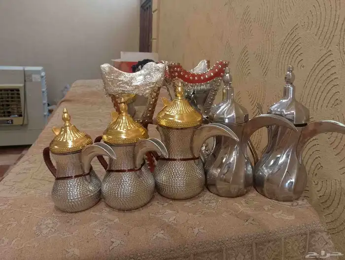 قهوجيه  الرياض قهوجيات قهوجيه صباب مضيف كراسي طاولات قهوجي 3