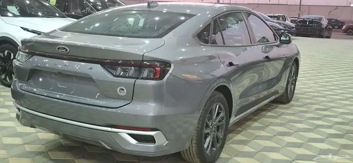 فورد تورس ترند 2026 كاش وتقسيط اقل سعر (عرض خاص) 9