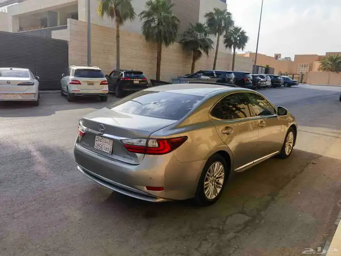 لكزس ES 350 2017 11