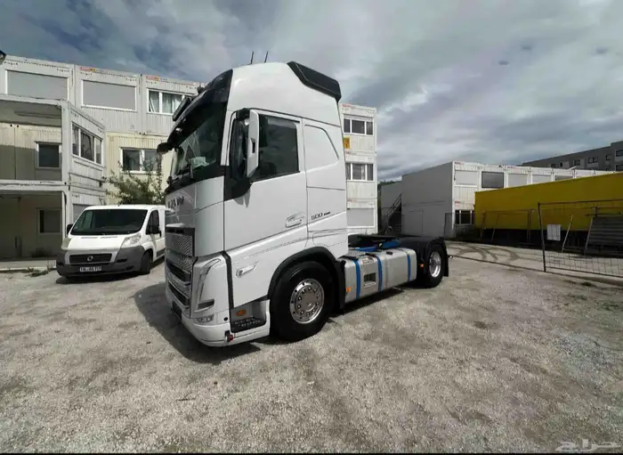 فولفو fh500_xxl 2