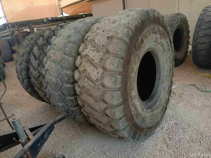 طقم كفرات شيول 23.5.25 سلك ترنقل 1