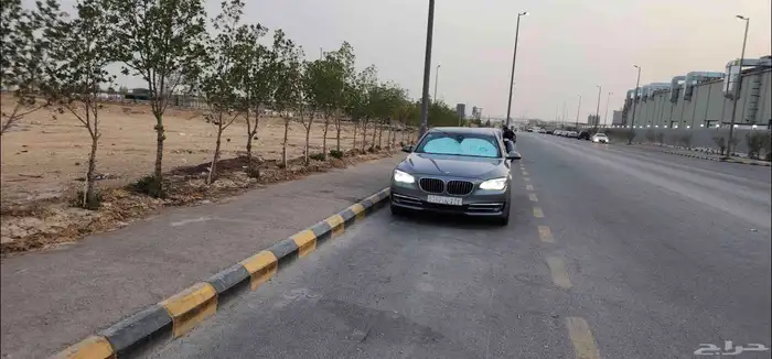 منوة للمستخدم . BMW 740LI . Individual 0
