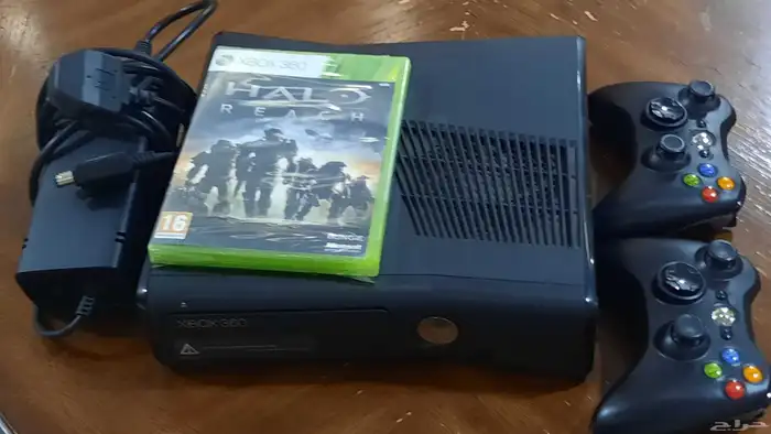 اكسبوكس 360 مع ذراعين تحكم و شريط جديد 0