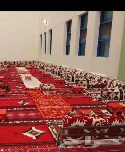 تاجير جلسات ارضية جلسات مرتفعة جلسة شعبية كنب 5